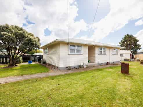 35 Stout Street, Shannon