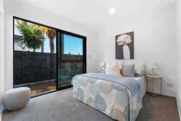 73A Wiseley Road, West Harbour