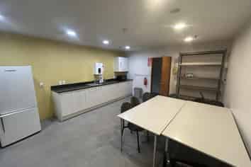 Main Road Office/Warehouse and Good Yard