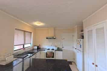 2/36 Stranolar Drive, Mount Roskill