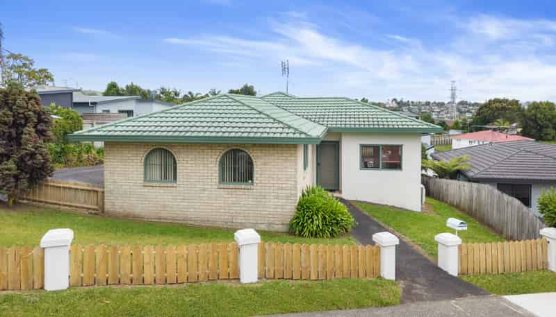 6 Longview Rise, Massey