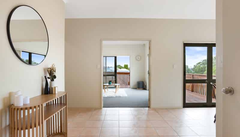 6 Longview Rise, Massey