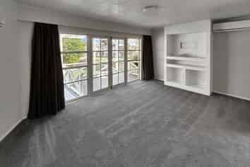 18 Slacks Road, Awapuni