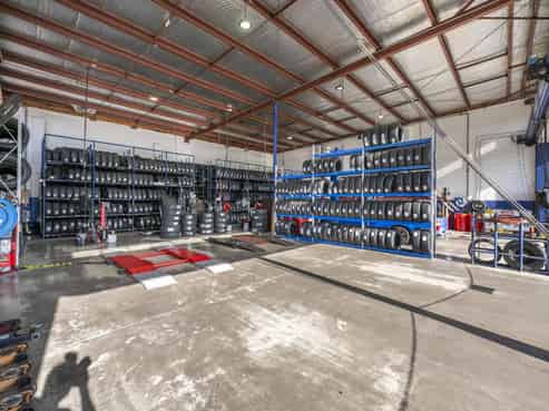 Strategic Manukau corner with future control