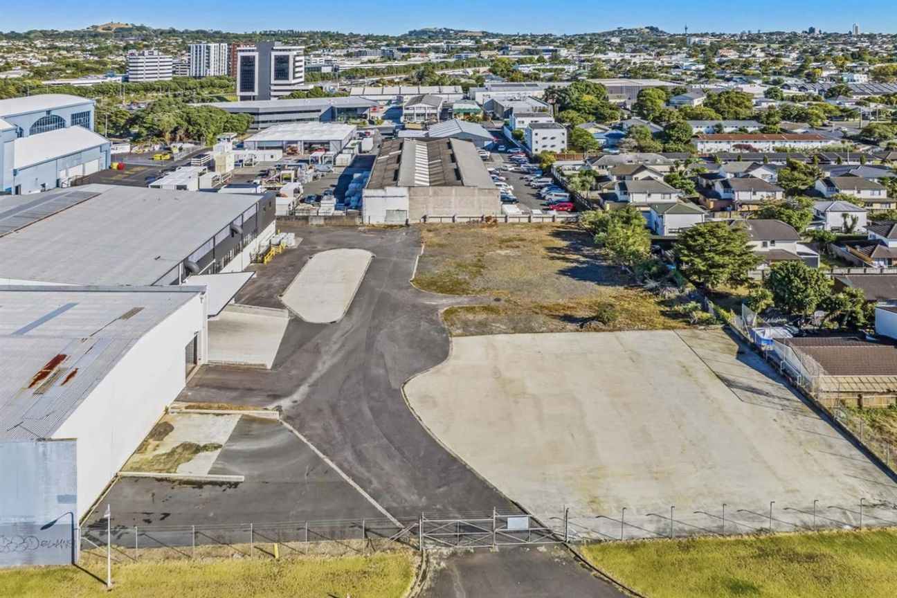 CBRE | Cost-Effective + Flexible Lease Terms - Vista 5