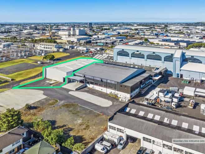 CBRE | Cost-Effective + Flexible Lease Terms