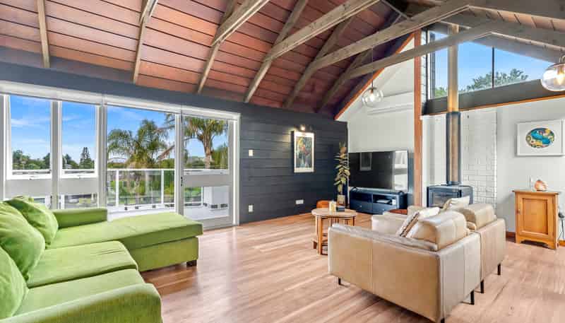 13 Sierra Avenue, Kamo