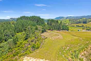 9 Kāhu Lane, Matata