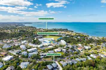 48A Peter Terrace, Castor Bay