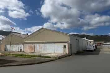 Adaptable Warehouse Space