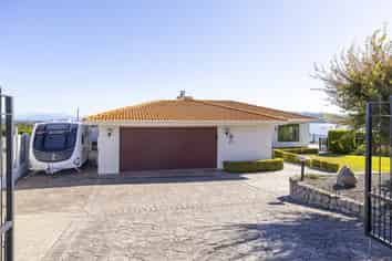 2/70 Harvey Street, Waipahihi