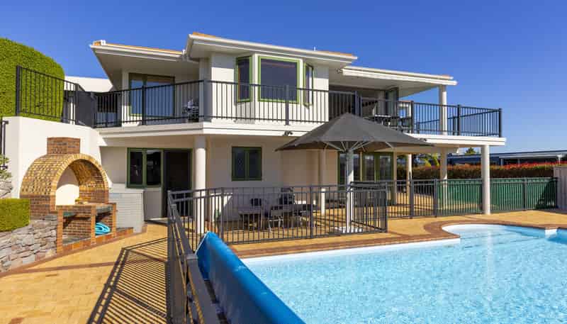 2/70 Harvey Street, Waipahihi