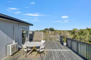 35 Wainui Street, Koitiata