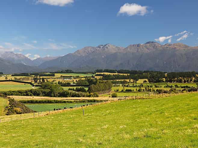 65 Ridgedale Road, Te Anau