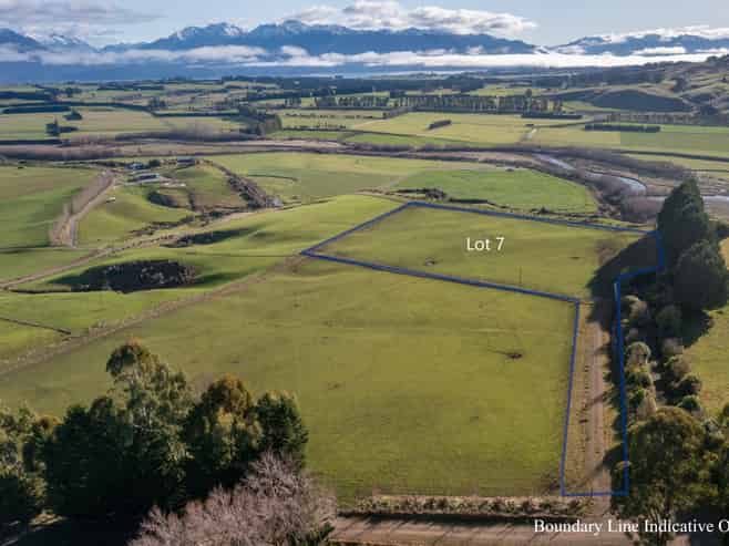 65 Ridgedale Road, Te Anau