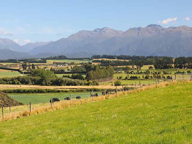 65 Ridgedale Road, Te Anau