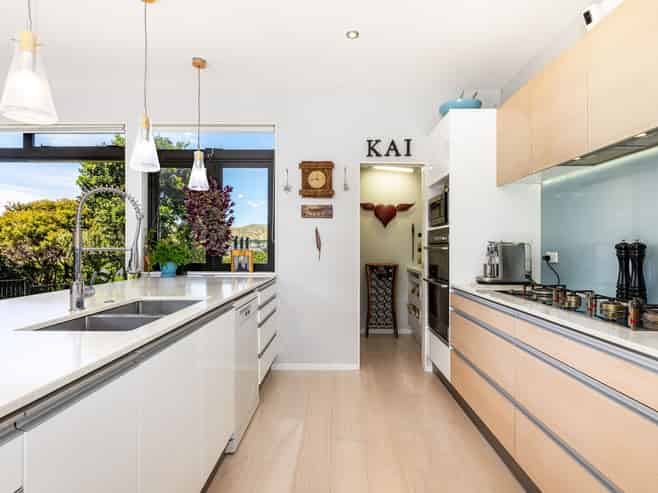 11 Sumner Terrace, Aotea