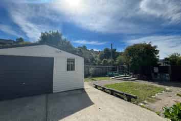 48 Washington Road, Washington Valley