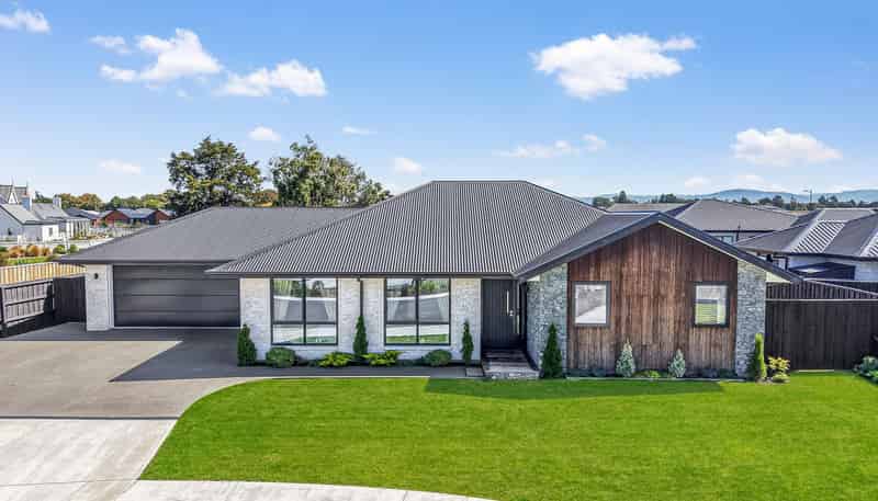 16 Cam Mill Place, Rangiora