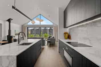 10 Taurus Lane , Jacks Point