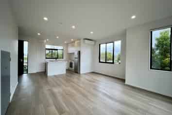 1/22 James Laurie Street, Henderson