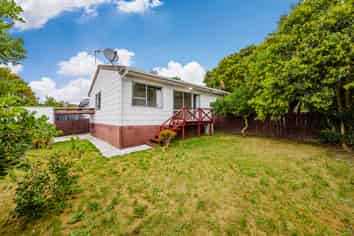 2/60 Moncrieff Avenue, Clendon Park