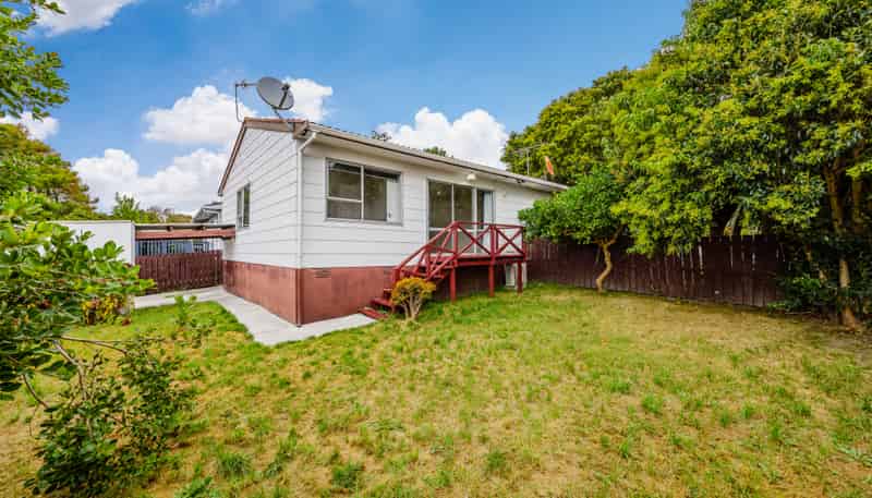 2/60 Moncrieff Avenue, Clendon Park