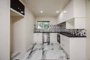 2/60 Moncrieff Avenue, Clendon Park