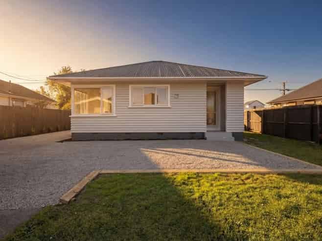 122 Springs Road, Hornby