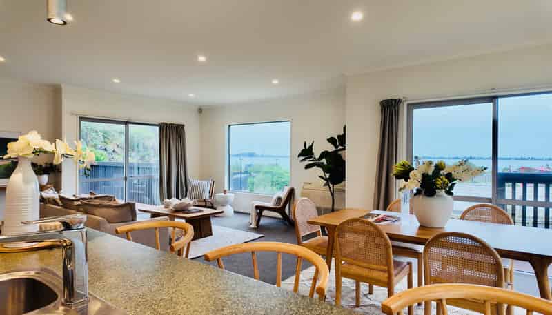 5 Main Road, Redcliffs