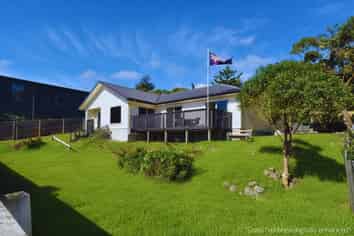 5 Main Road, Redcliffs