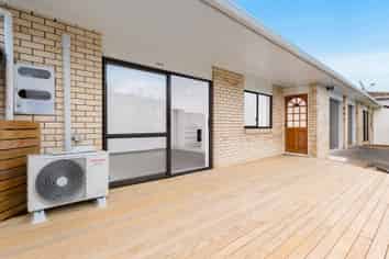 3/30 Trojan Crescent, New Lynn