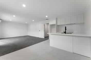 3/30 Trojan Crescent, New Lynn