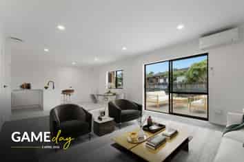 3/30 Trojan Crescent, New Lynn