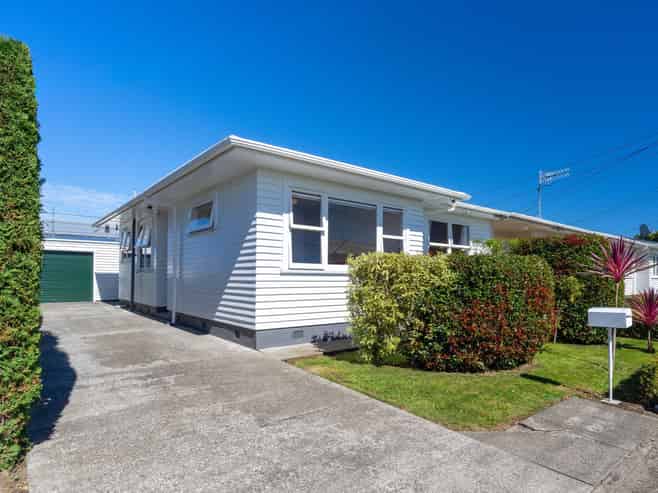 4 Linley Place, Levin