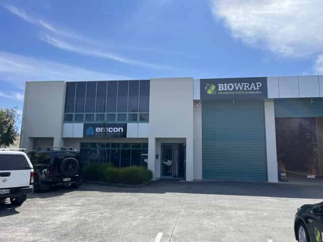 Snap this up – quality road front Industrial