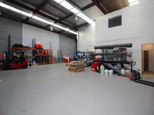 Snap this up – quality road front Industrial