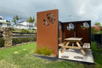 24b Craig Road, Maraetai