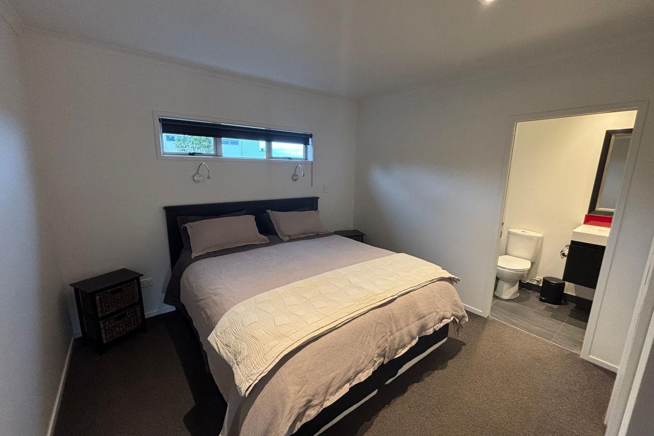 Maraetai, 2 Bedrooms in Prime Location - Mehr
