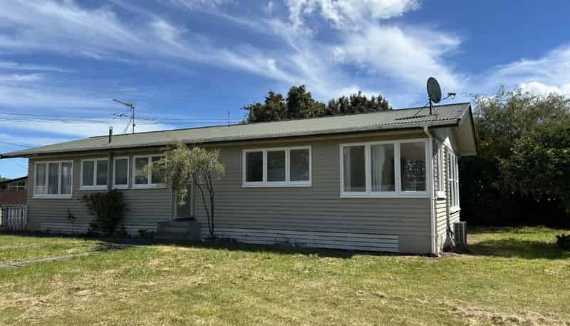 7 Papawai Road, Greytown