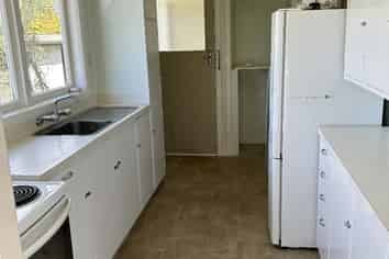 7 Papawai Road, Greytown