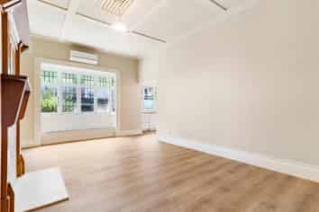 22 Acorn Street, Royal Oak