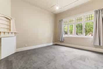 22 Acorn Street, Royal Oak