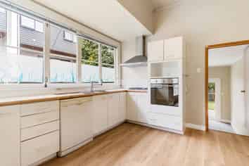 22 Acorn Street, Royal Oak