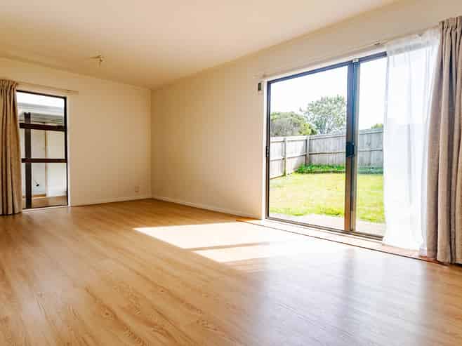 1/165 Abbotts Way, Remuera