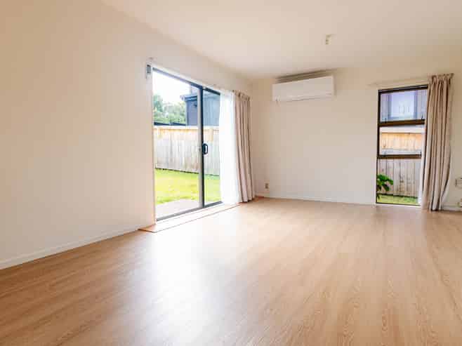 1/165 Abbotts Way, Remuera