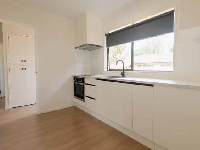 1/165 Abbotts Way, Remuera