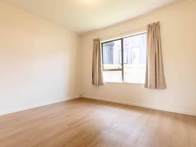 1/165 Abbotts Way, Remuera