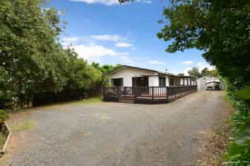 6 Cemetery Road, Waiuku