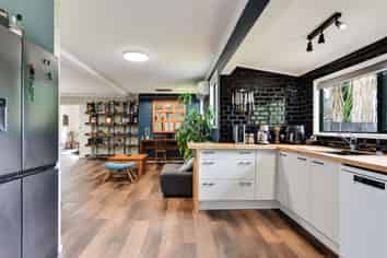 6 Cemetery Road, Waiuku